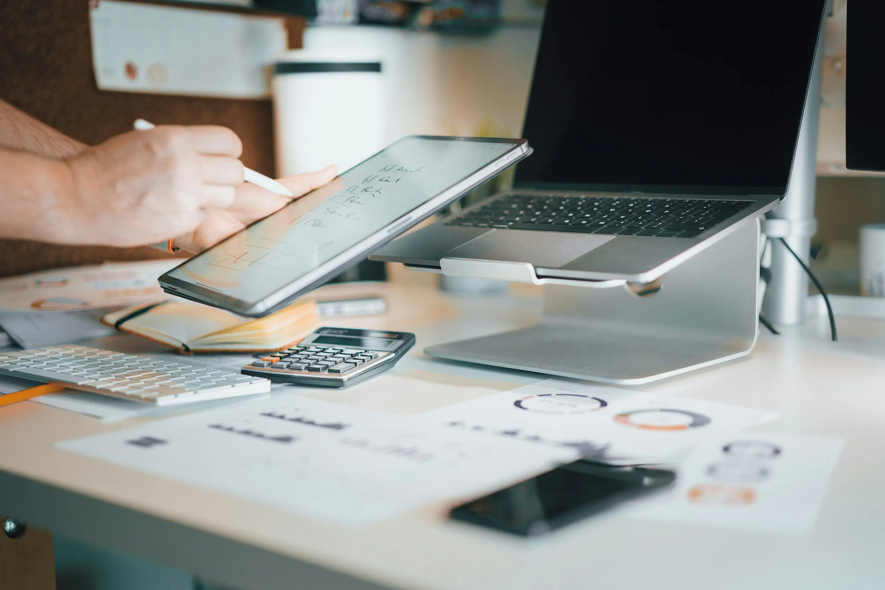Tapflare Blog | Flat Fee Graphic Design: The Ultimate Solution for Your Business Needs